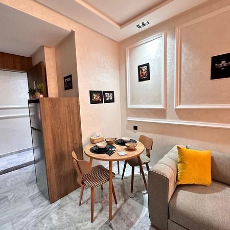 Luxueux Studio A Cote De Mcdo & Zara Maarif Casablanca Extérieur photo